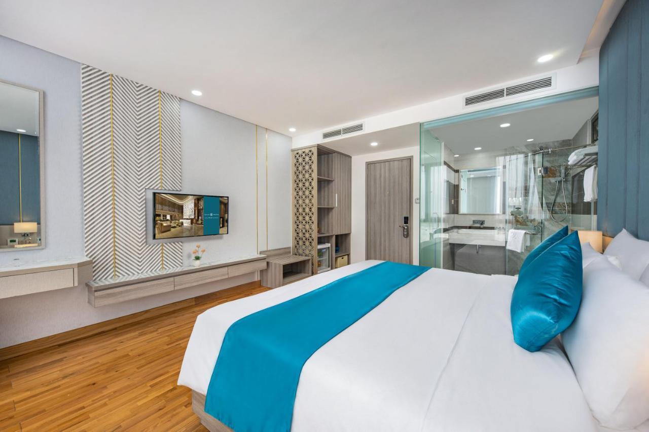 Calix Khách sạn 4*