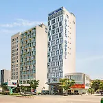 Calix Hotel Da Nang