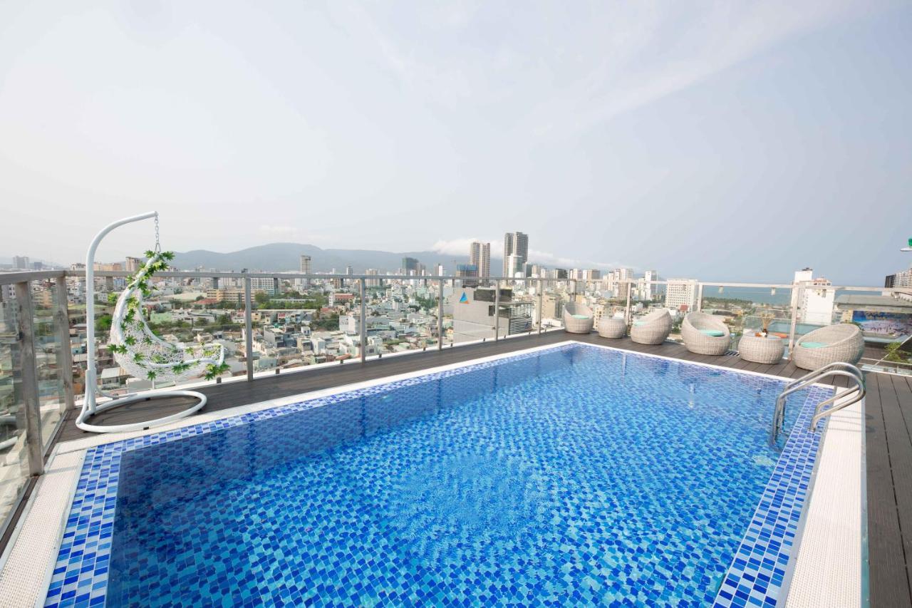 Calix Hotel Da Nang
